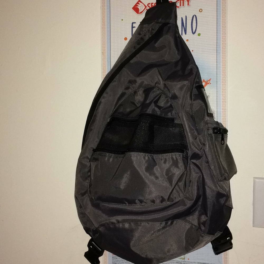Single sling bag pack,
